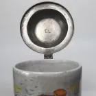 unbekannt_fayence-humpen-posaunist_1.1l_dl_06a-k